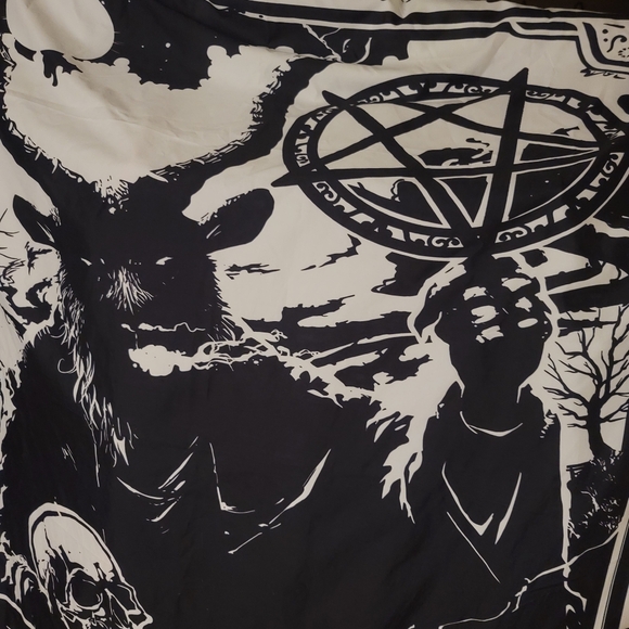 Death Tapestry - Picture 2 of 3